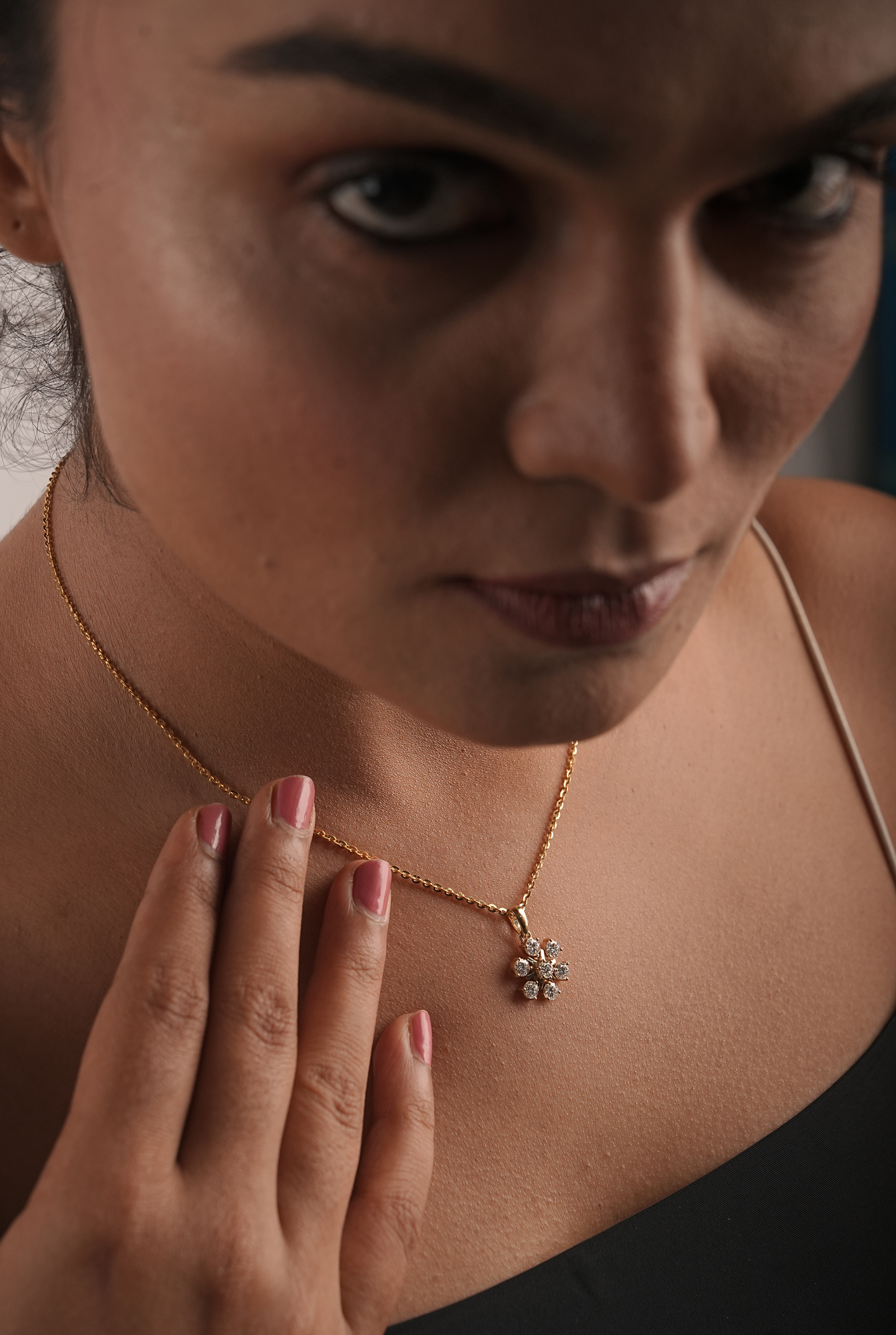 Floral Minimal Dainty Pendant Necklace with Round Lab-Grown Diamonds