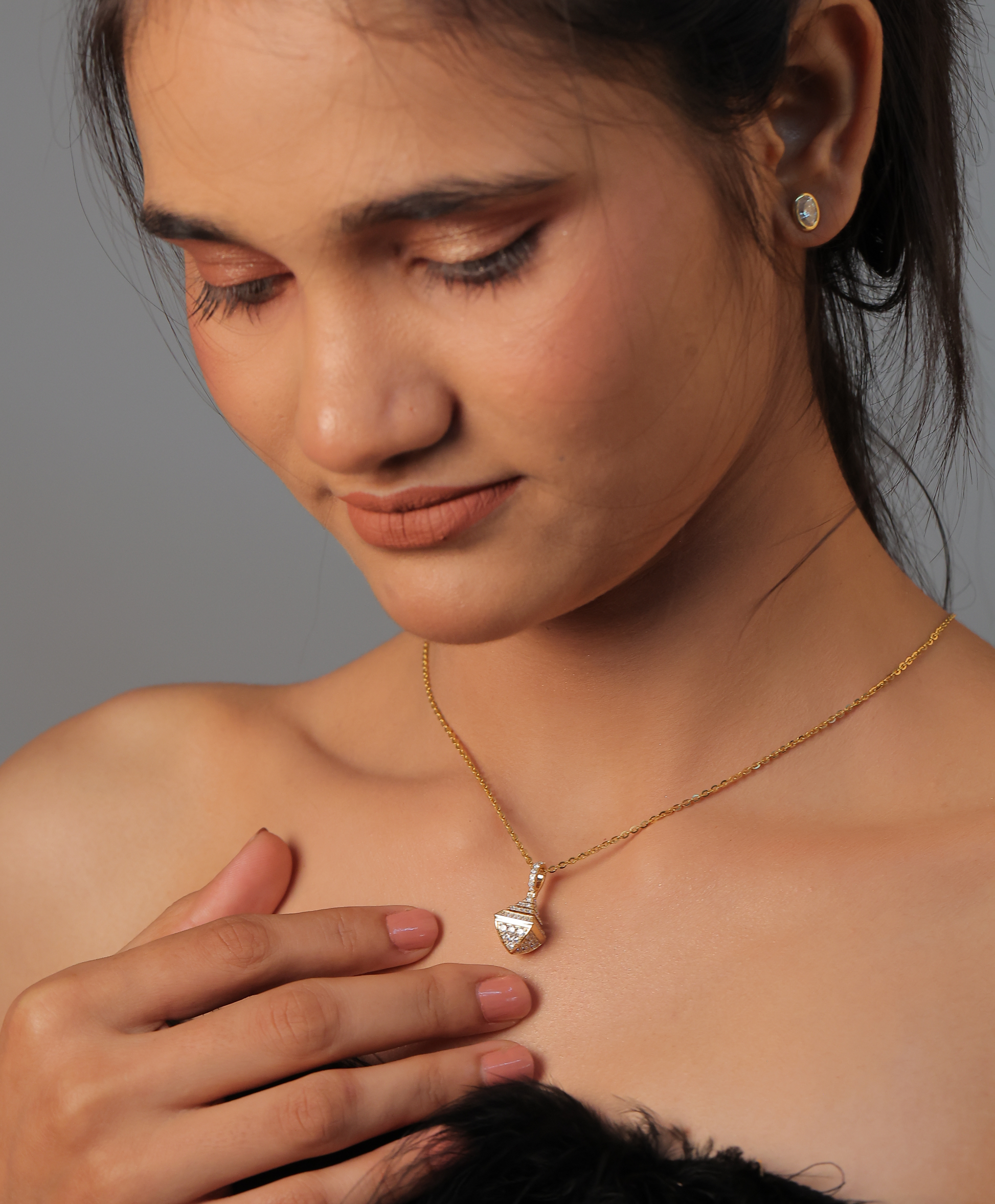 Minimalist Round Cut Lab Diamond Pendant Necklace