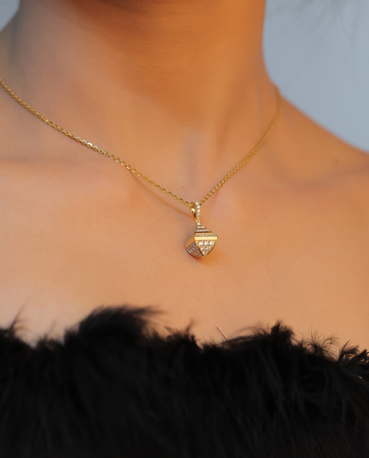 Minimalist Round Cut Lab Diamond Pendant Necklace