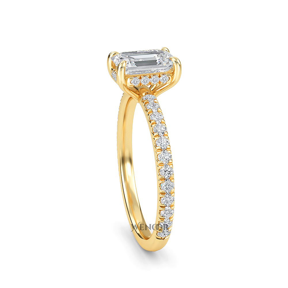 emerald cut lab grown diamond engagement rings​ for women's
