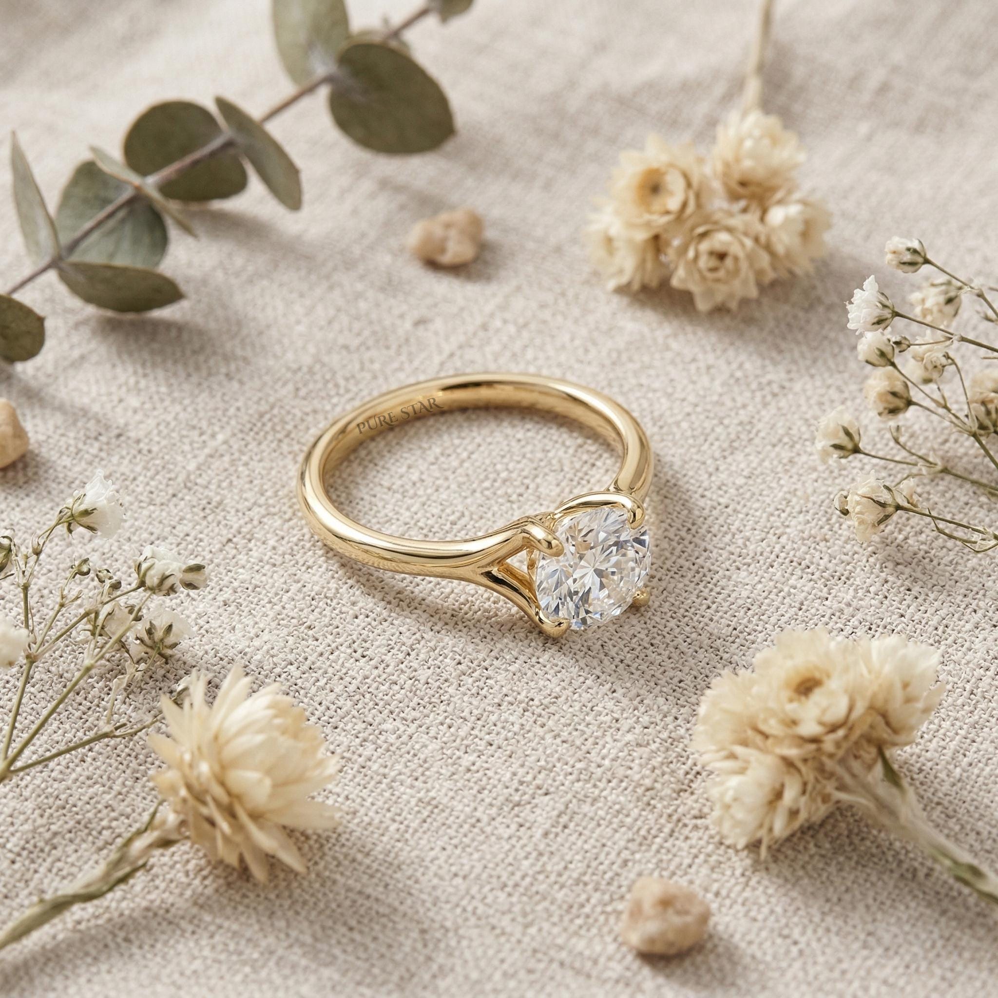 Round Cut Diamond Ring Solitaire Engagement Ring Lab Grown Diamond Ring for Women Classic Luxury Ethical Ring Gift